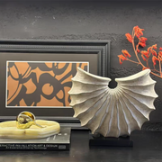 Hesla Resin Decoration White